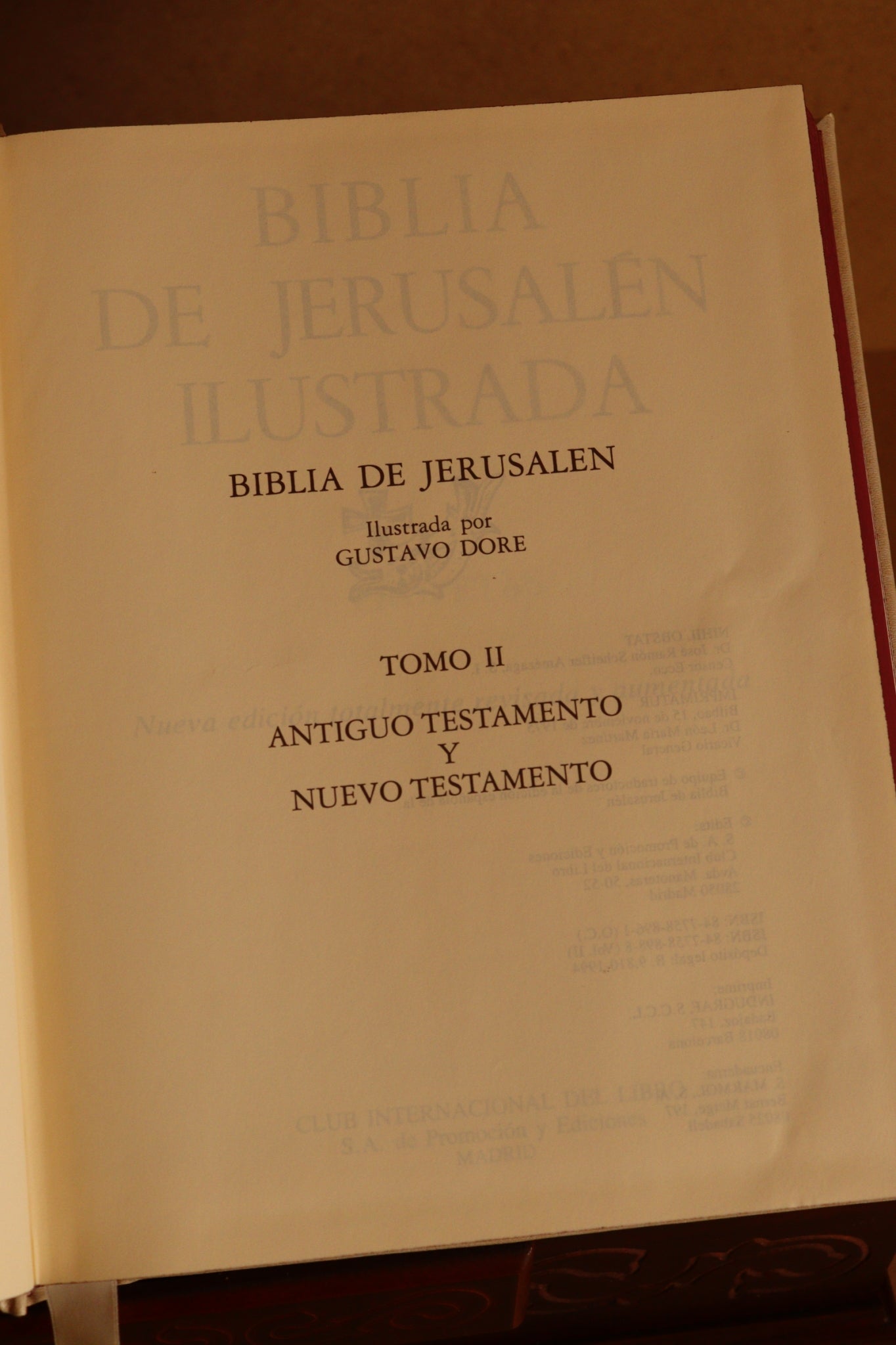 Biblia de Jerusalen con caja-atril, Gustavo Doré, 1994