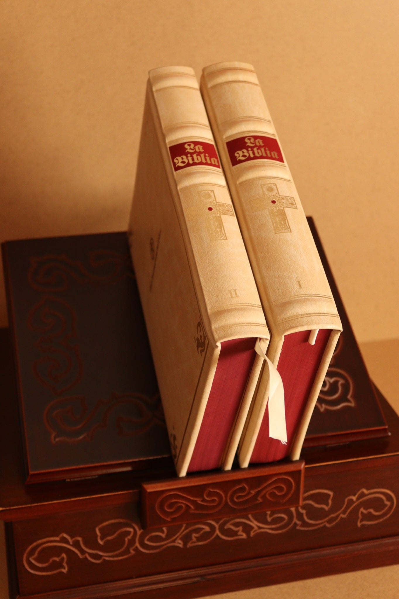 Biblia de Jerusalen con caja-atril, Gustavo Doré, 1994