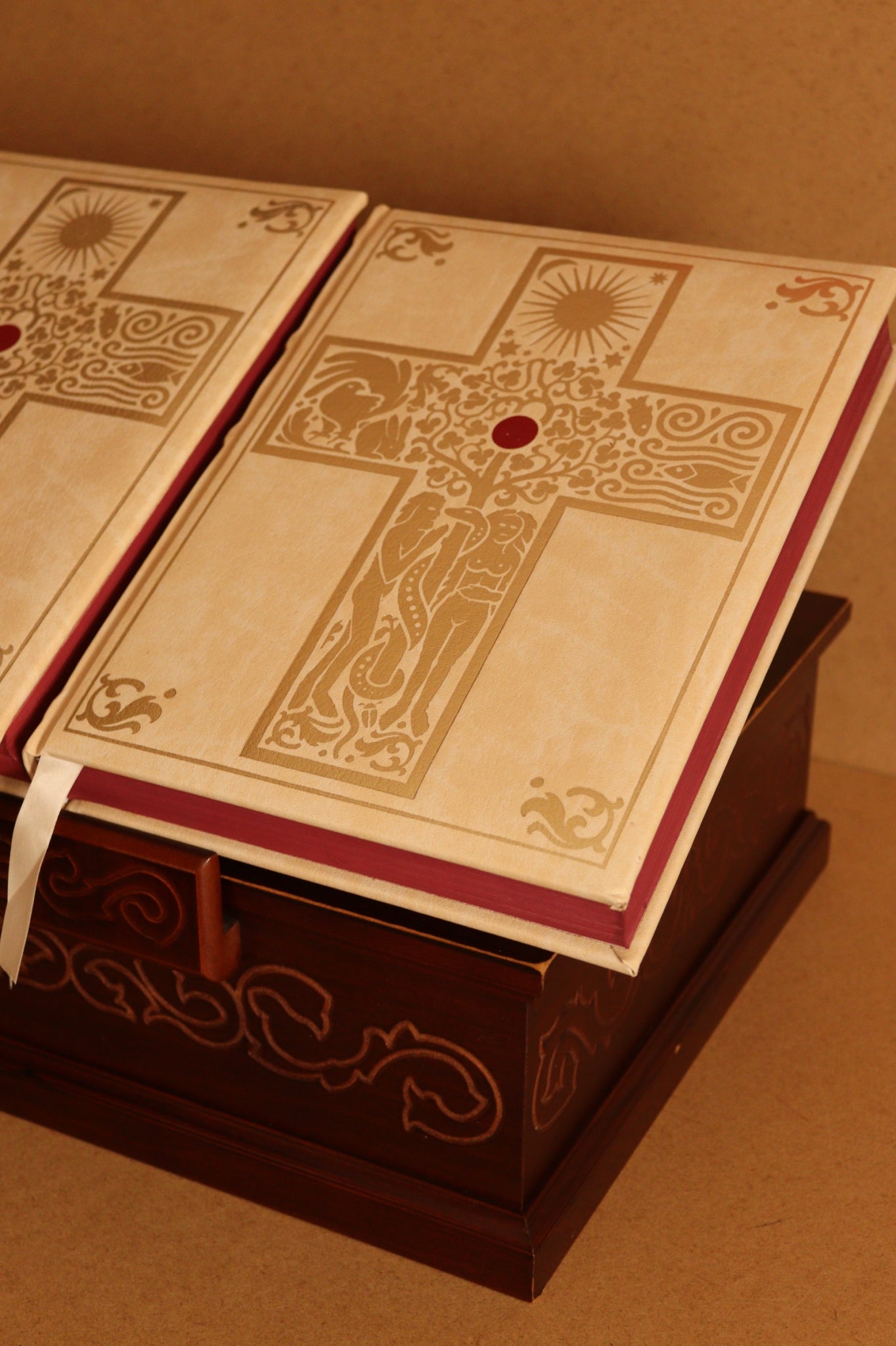 Biblia de Jerusalen con caja-atril, Gustavo Doré, 1994