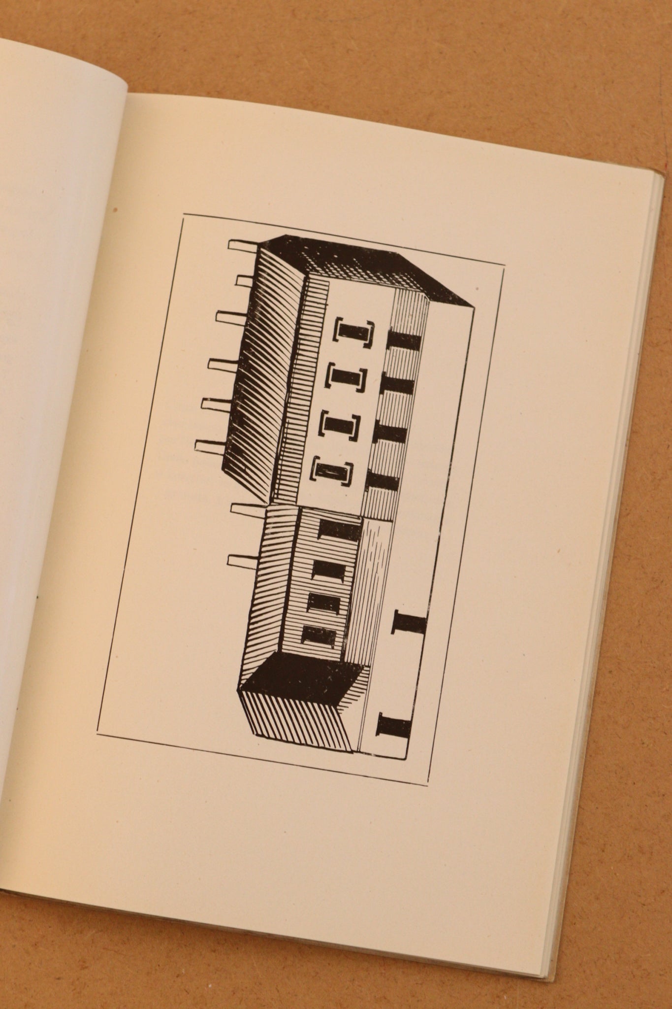 Historia de 7 chimeneas y una casa, Mariano García Cortés, 1948