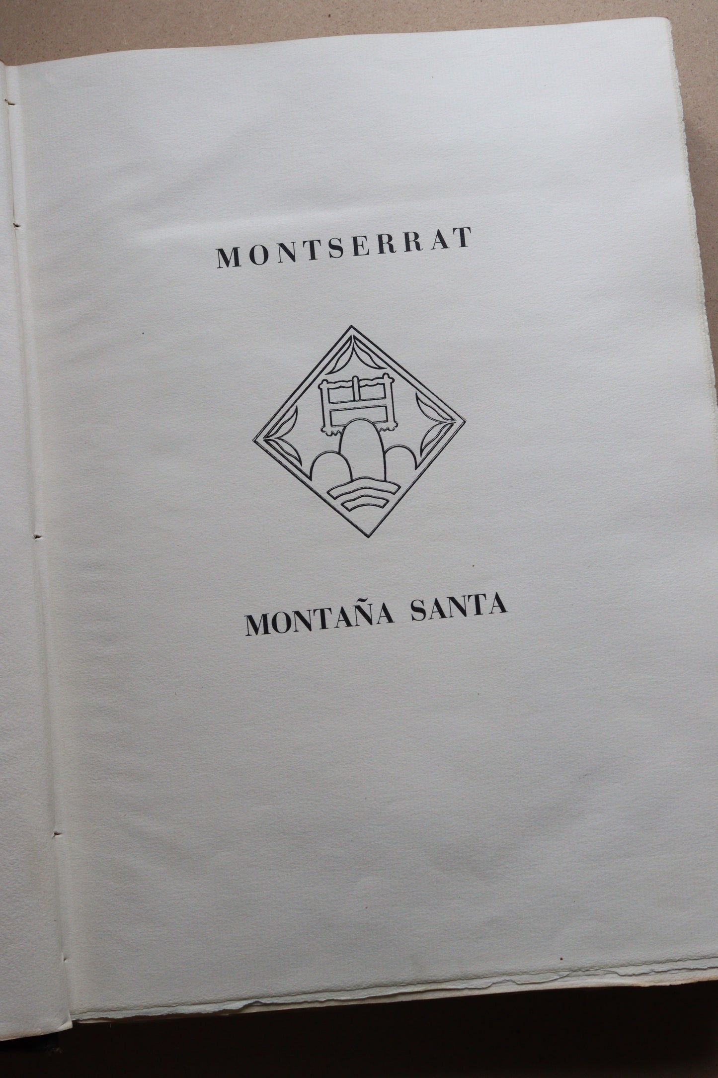 Montserrat Montaña Santa, Edición Limitada y Numerada, 1945